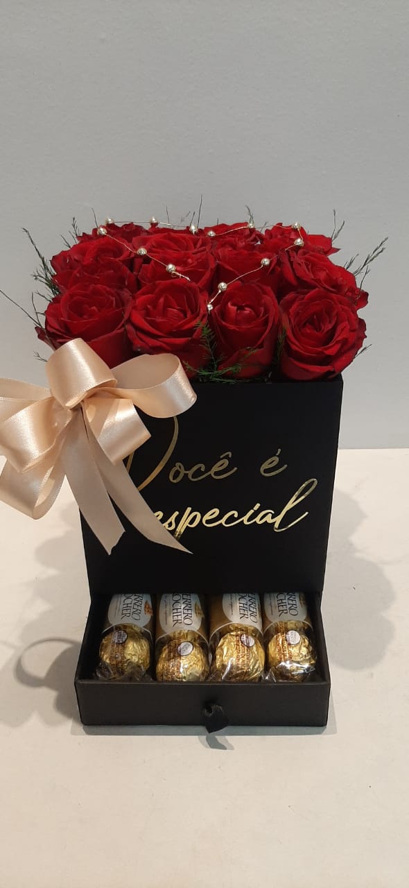 Box Flores e Chocolates